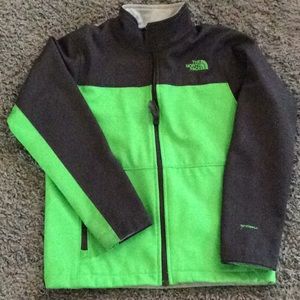 Kids Northface windwall coat